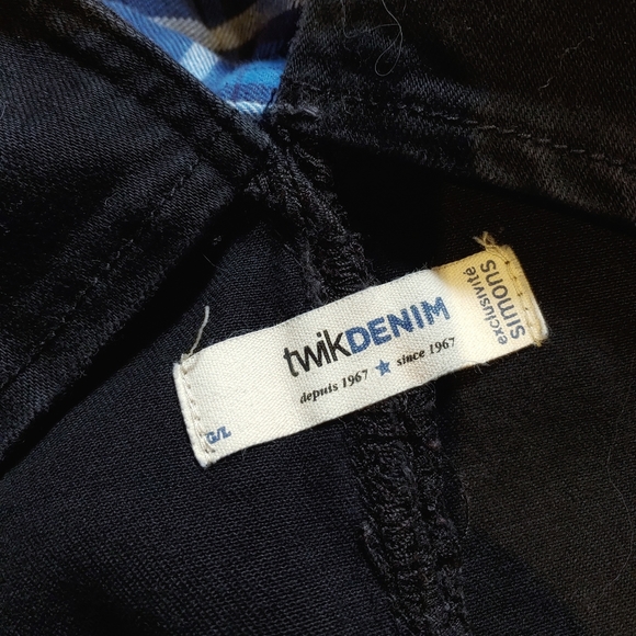 Black Skinny Leg Overalls - Picture 2 of 3